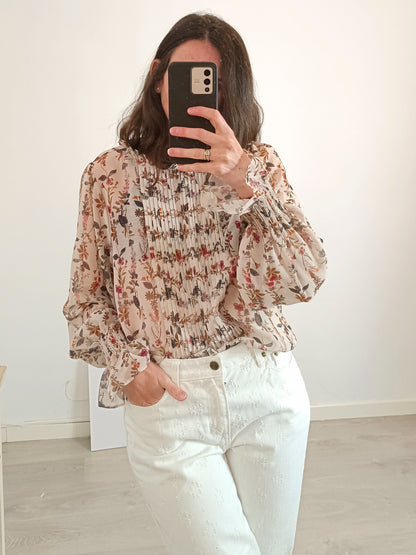 ZARA. Beige floral blouse Tl