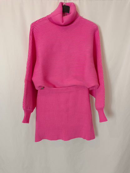 ZARA.Total look rosa de canalé T.m