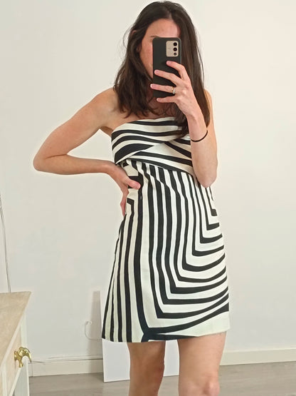 ZARA. vestido corto rayas  T.m