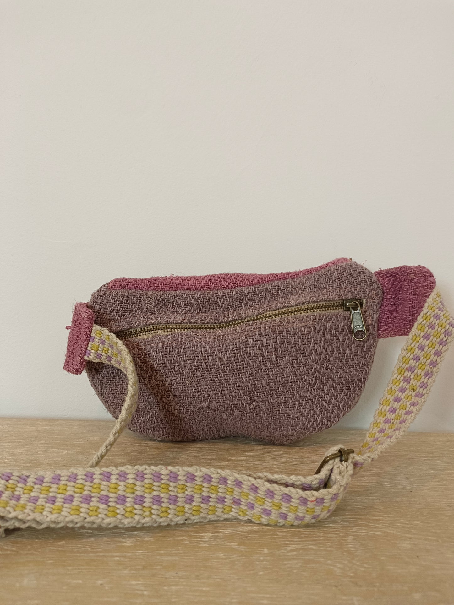 RIÑONERA JANNU (3colores)