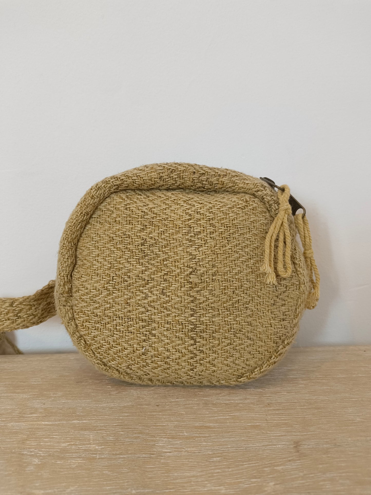 RIÑONERA REDONDA (3 colores)