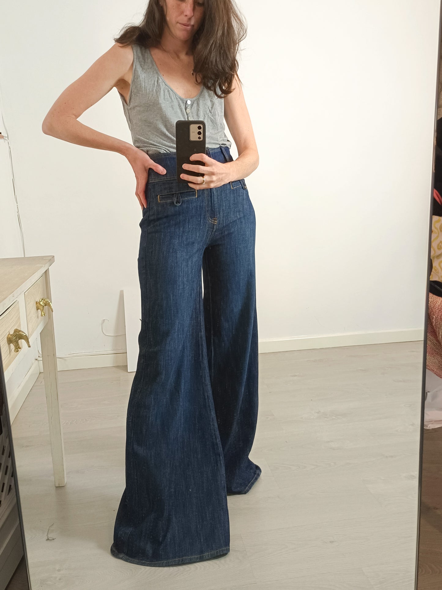 PILCRO. Dark denim wide leg. Size 36