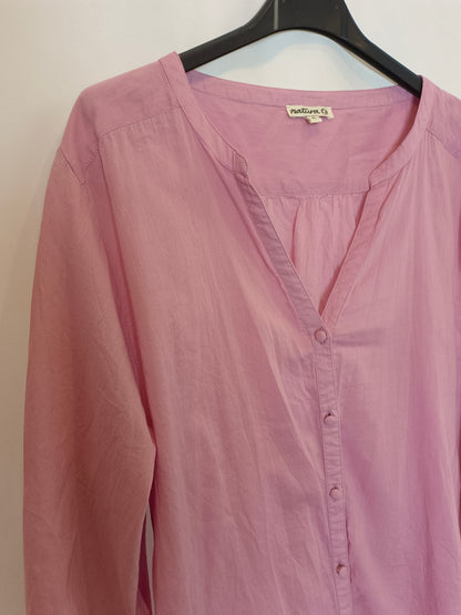 NATURA. Pink Mao collar blouse Ts