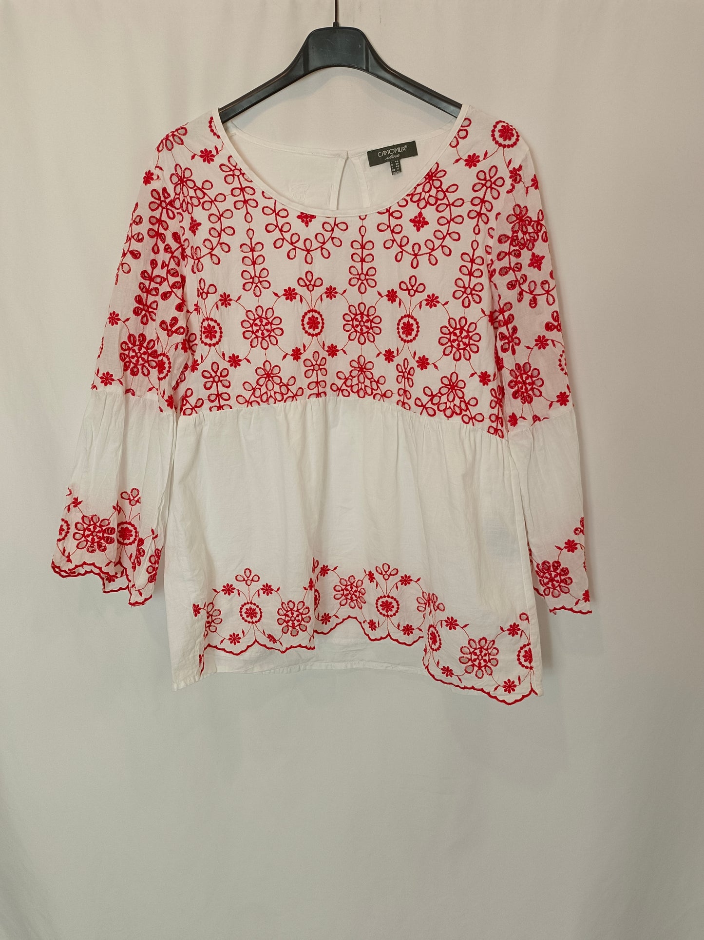 CAMOMILLA. White embroidered blouse, size 40