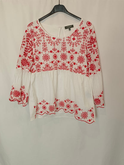 CAMOMILLA. White embroidered blouse, size 40