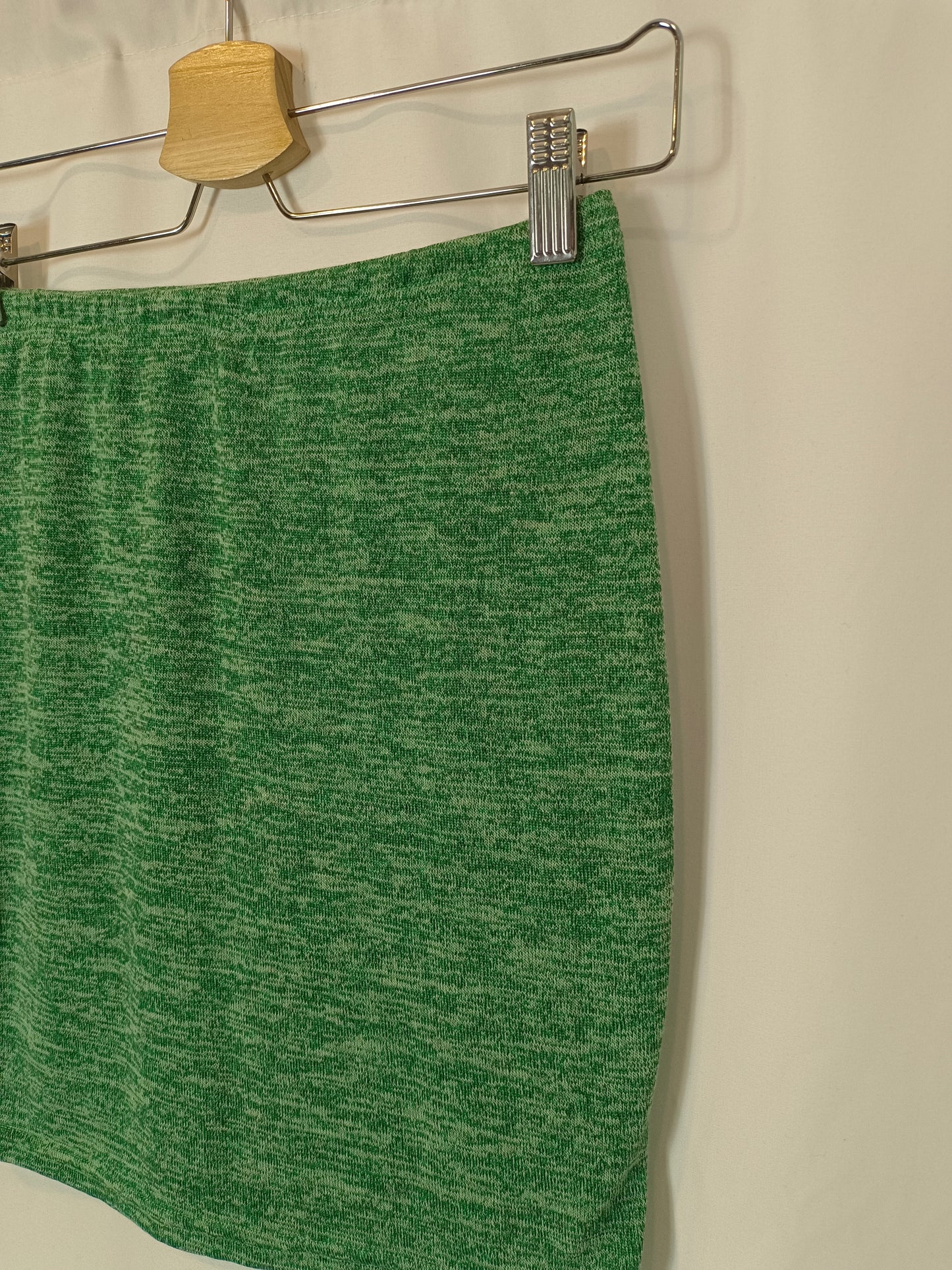 ZAFUL. Falda punto verde jaspeada T.s