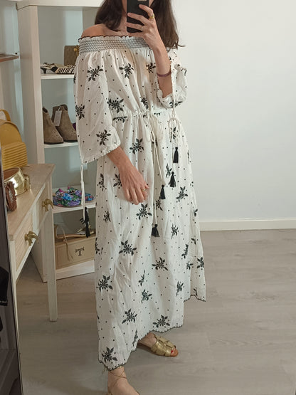 ZARA. Vestido largo bordado T.m