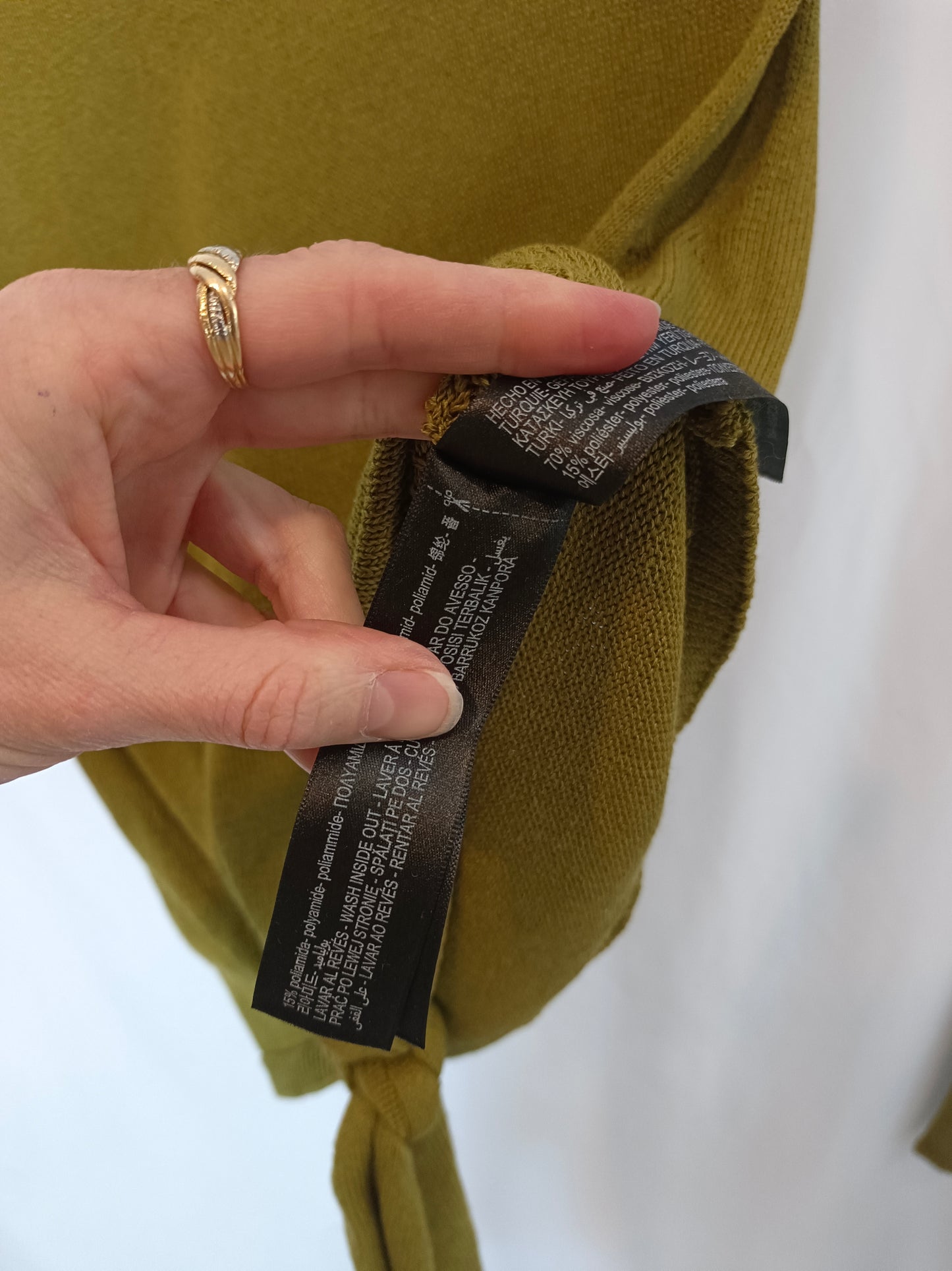 MASSIMO DUTTI. Total look punto verde T.m