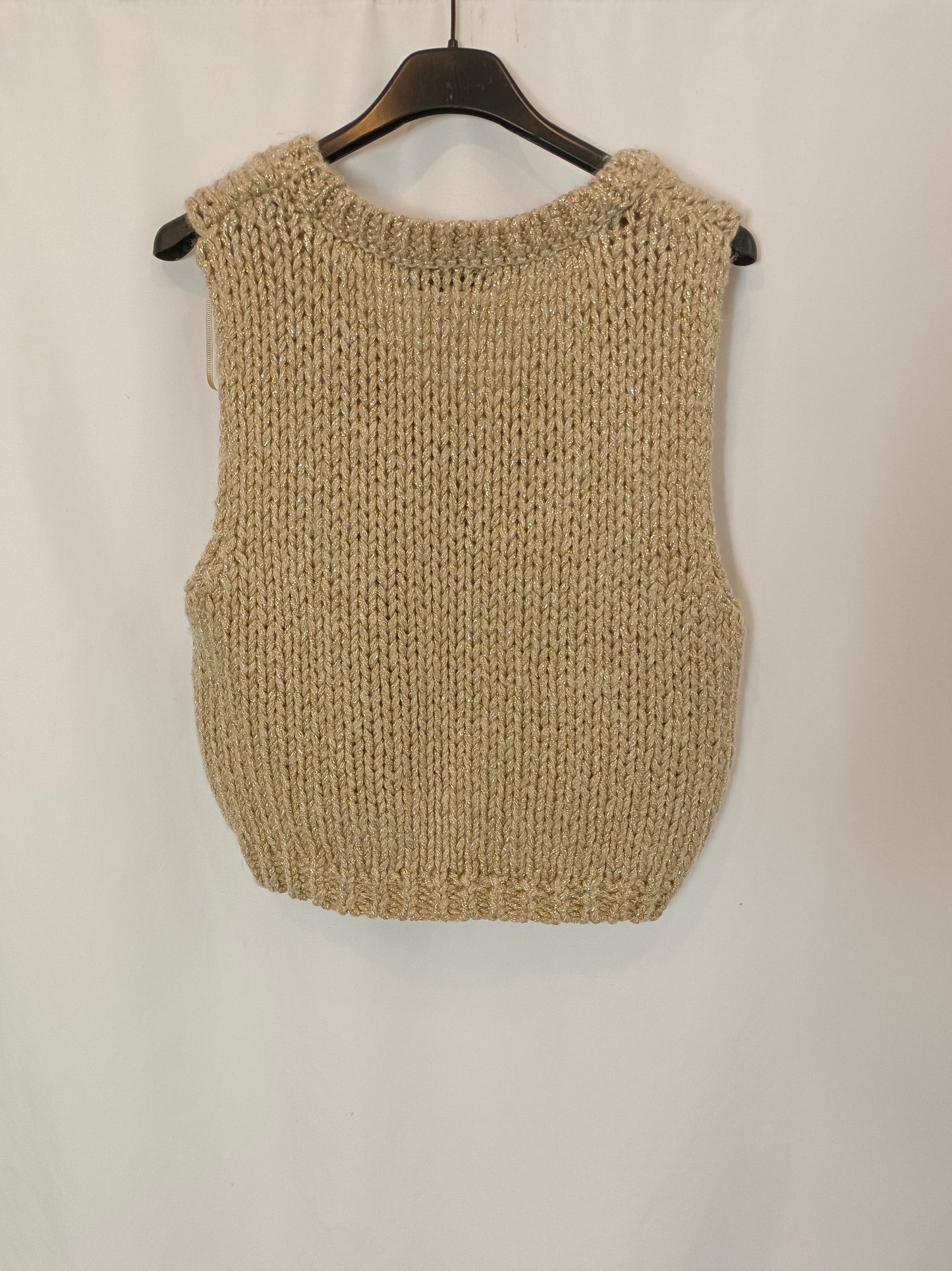 ZARA. Gold thread knit top Tl