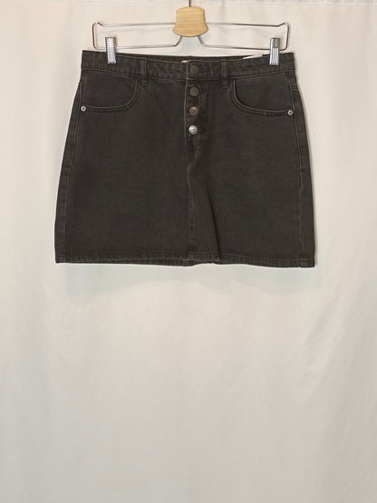 PIMKIE. Black denim skirt T.36