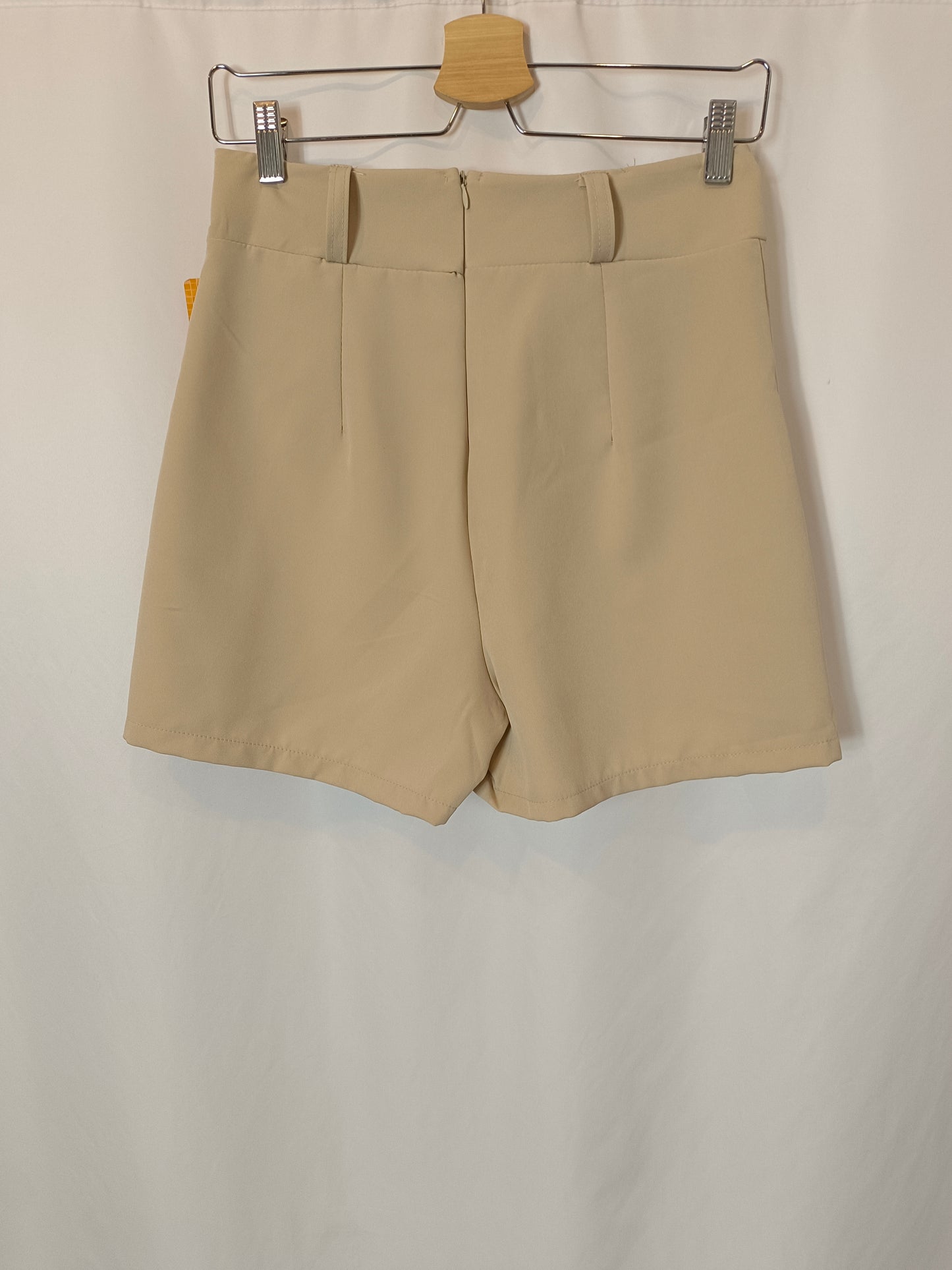 OTRAS. Falda pantalón beige. T M
