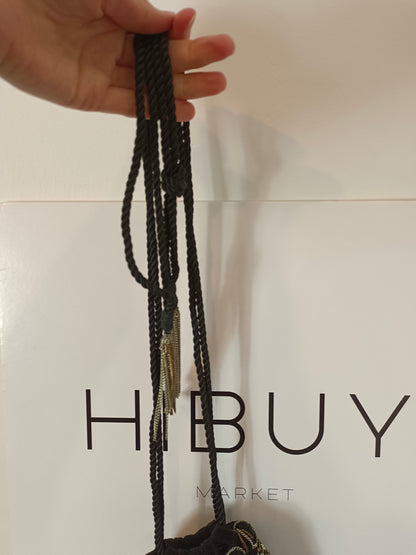 ZARA. Bolso negro terciopelo abalorios