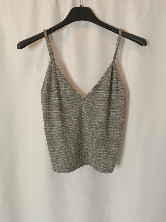 BRANDY MELVILLE. gray ribbed TS croptop