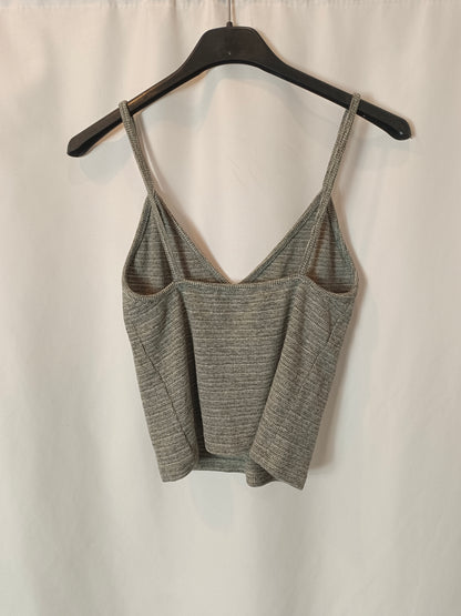 BRANDY MELVILLE. gray ribbed TS croptop