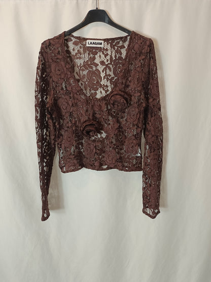 LAAGAM. Brown lace top Tm
