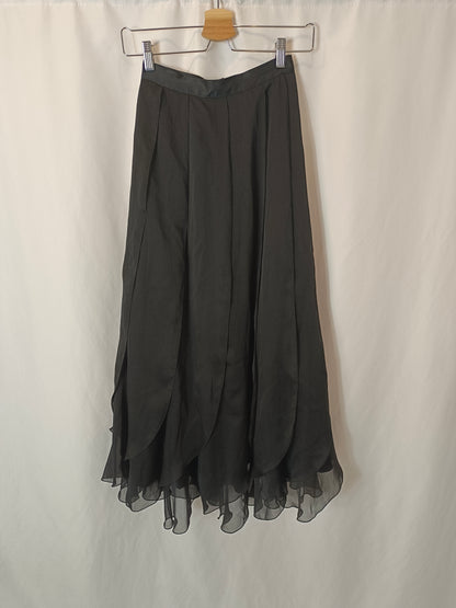 BIMANI. Falda midi negra pétalos T.32