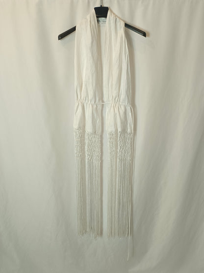 ZARA. Top blanco flecos T.xs