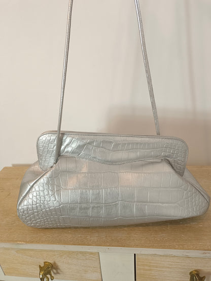 PHIALBEL. Silver leather bag