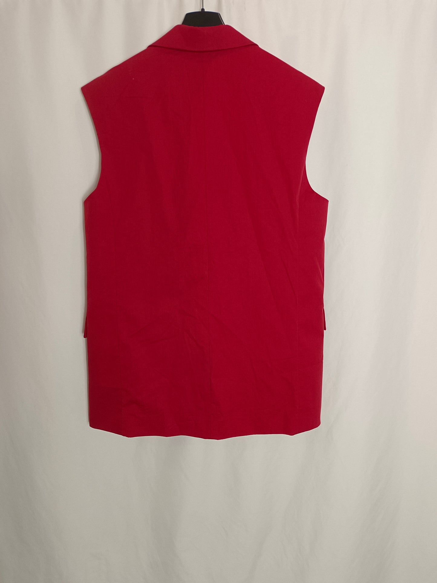 MANGO. Chaleco rojo sin mangas T.m