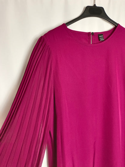 SHEIN. Burgundy Short Dress Tl