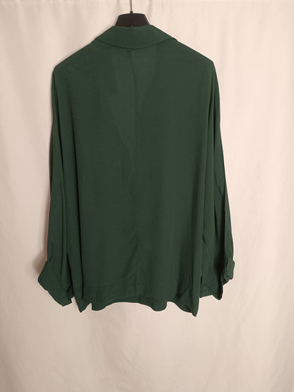 MANGO. blusa verde fluida T.l
