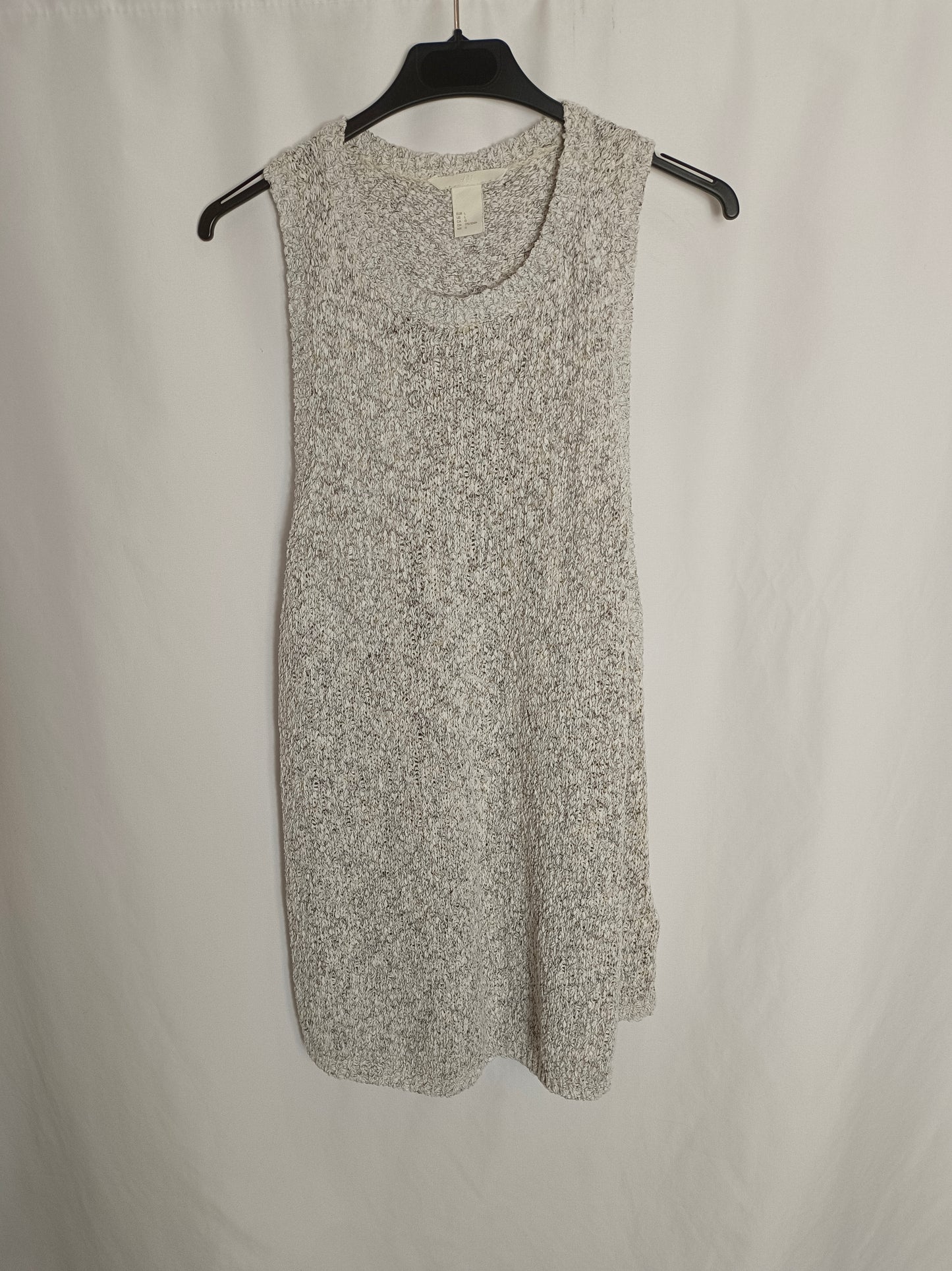 H&amp;M. Heathered knit top Tl