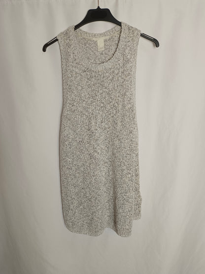 H&amp;M. Heathered knit top Tl