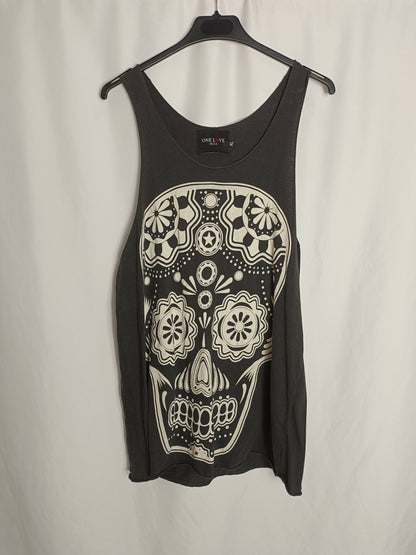 ONE LOVE. Grey skull t-shirt, size XL