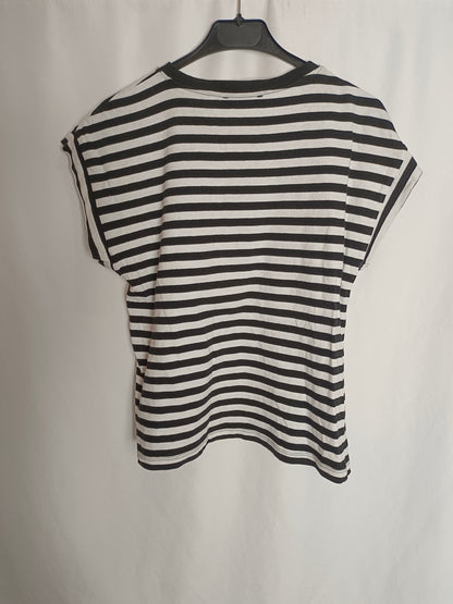 ZARA. Black and white striped T-shirt Tm