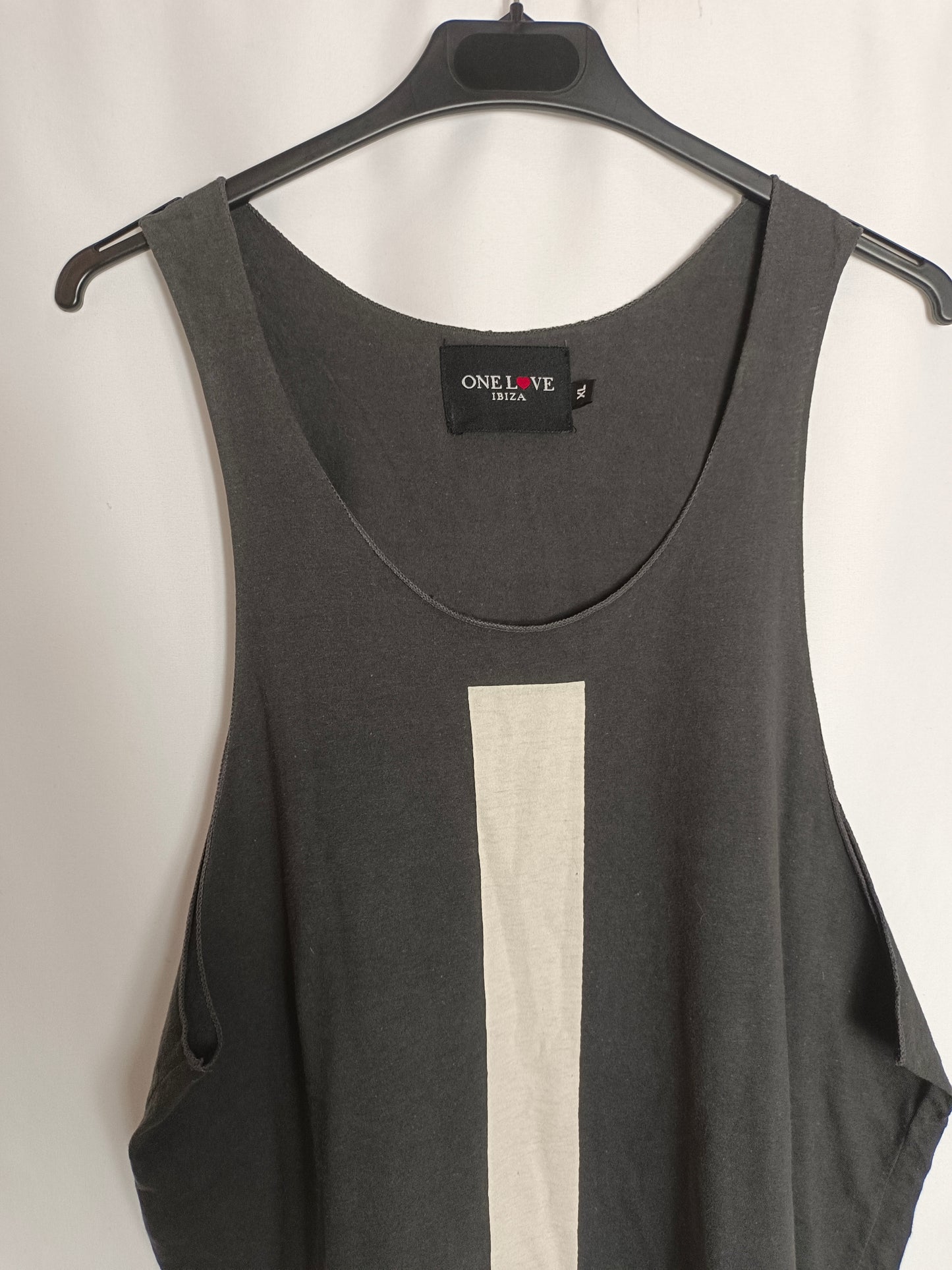 ONE LOVE. Grey cross T-shirt S.xl