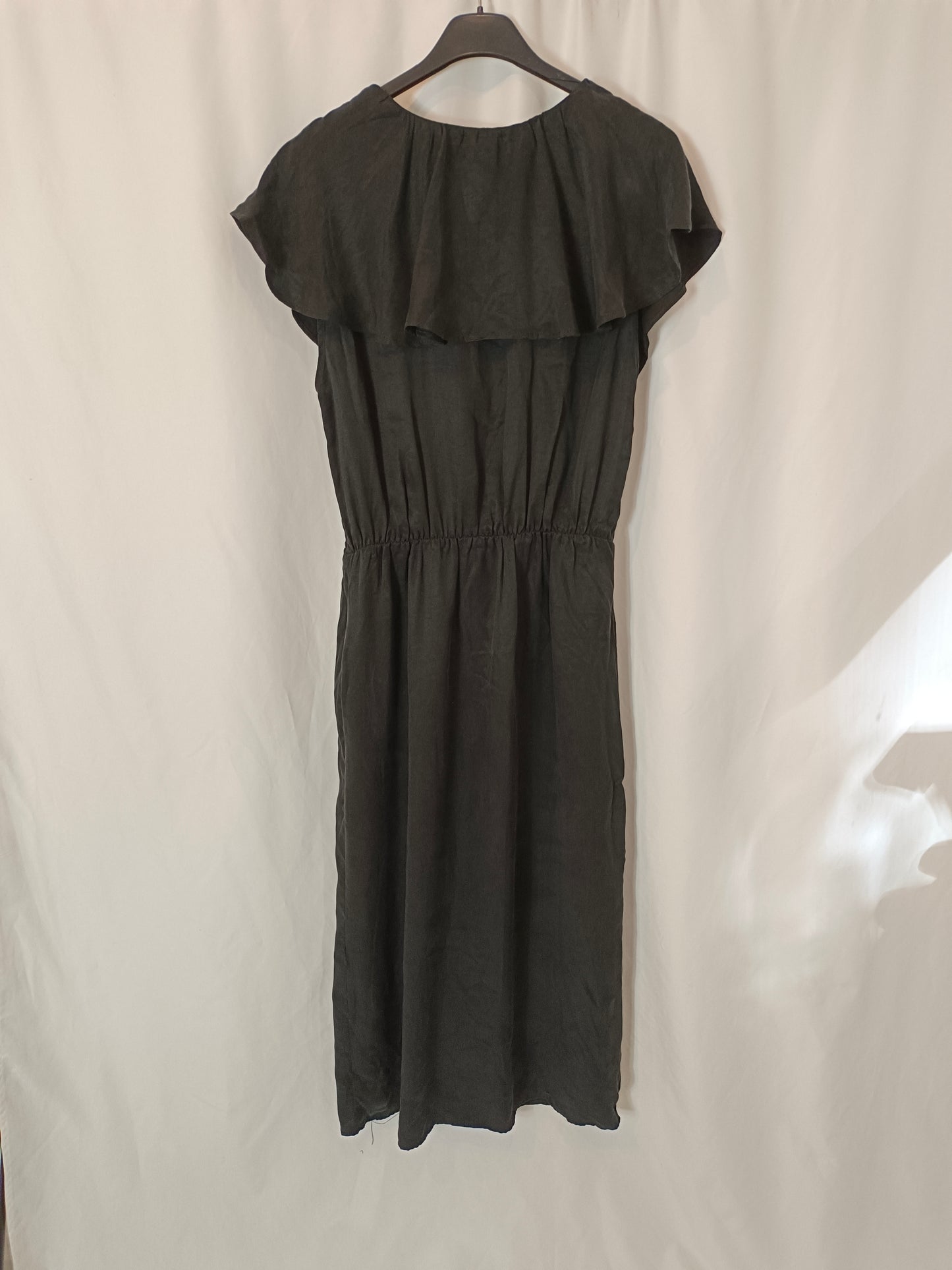 ZARA. Black ruffled midi dress Tm