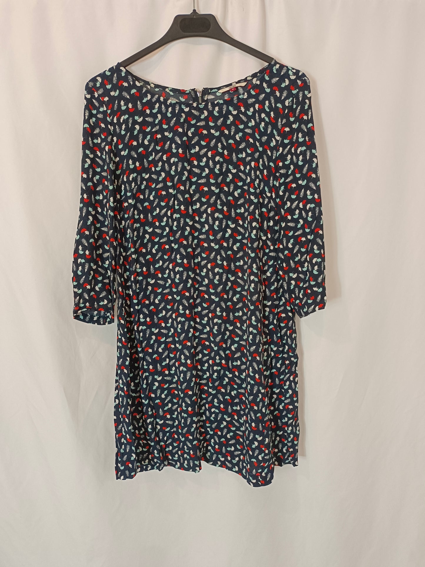 TOMMY HILFIGUER. Short blue printed Ts dress