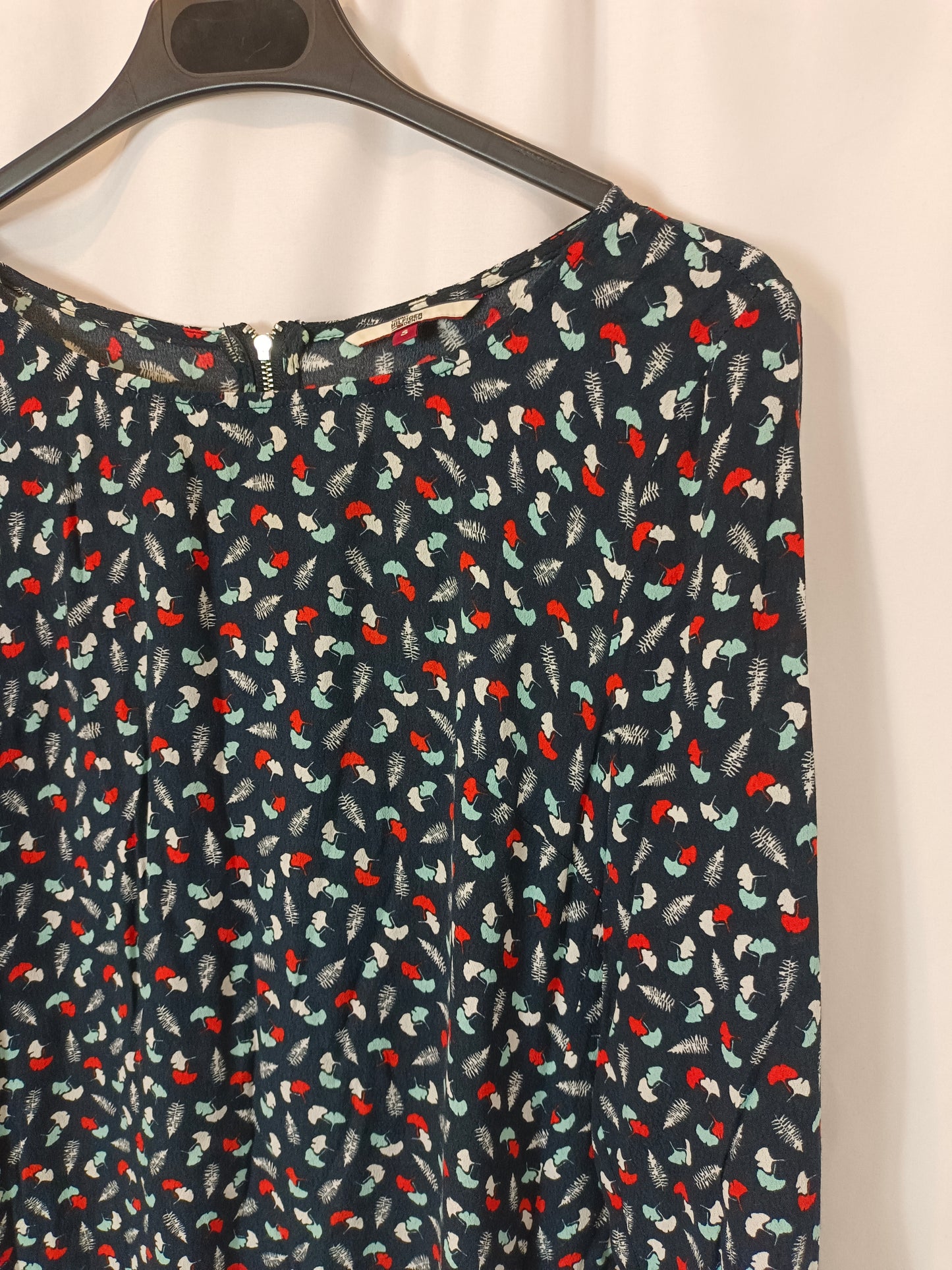 TOMMY HILFIGUER. Short blue printed Ts dress