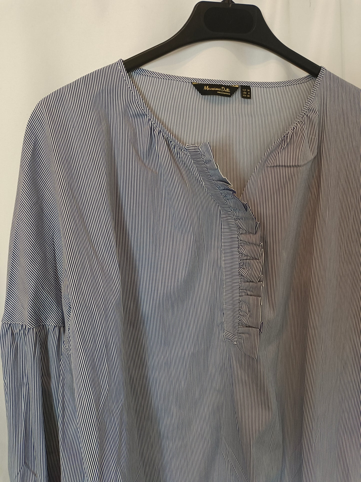 MASSIMO DUTTI. Blue and white striped blouse, size 38