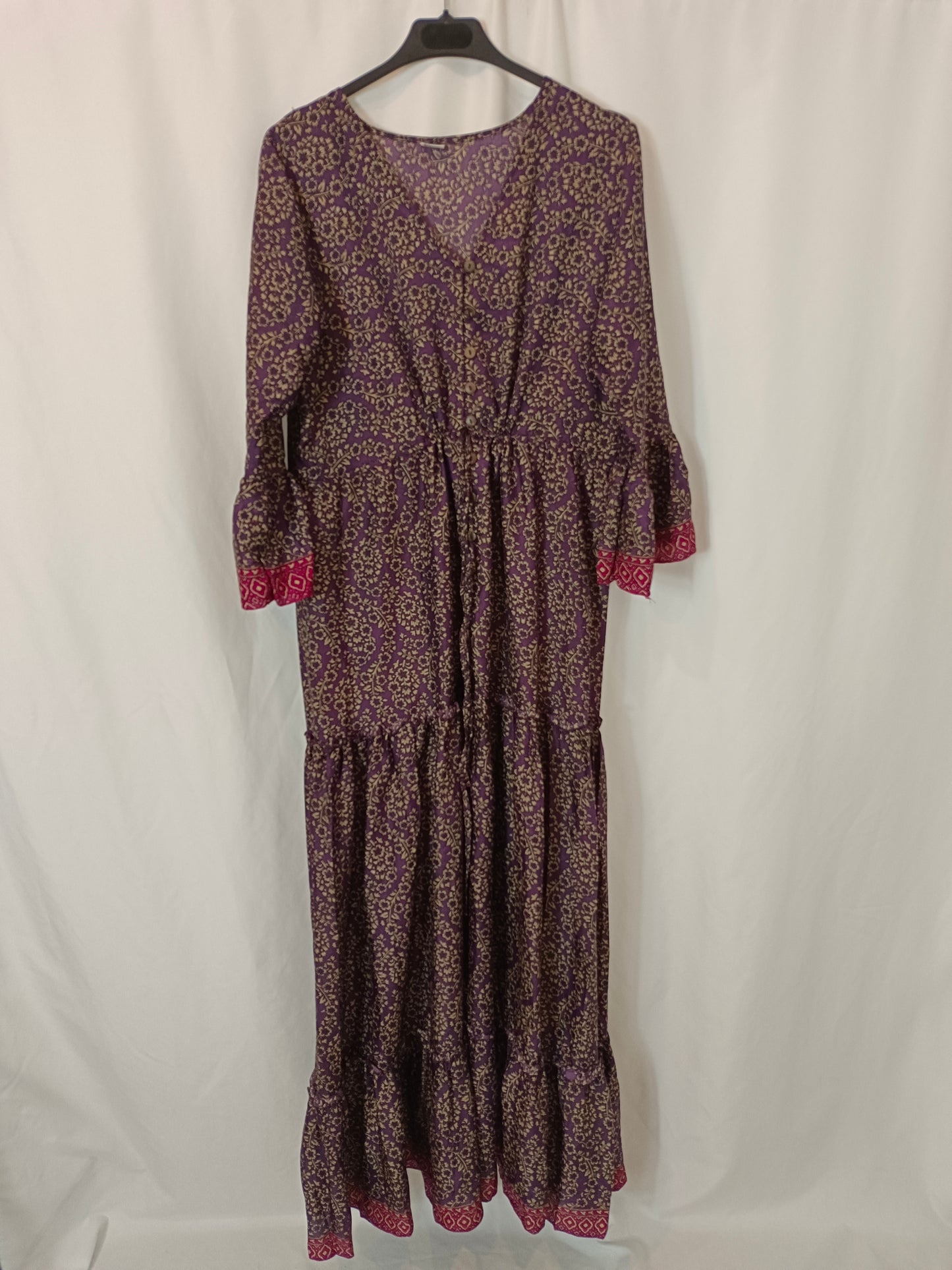 OTHERS. Long silk dress (S/M)