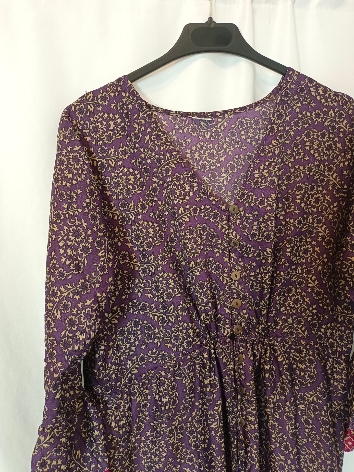 OTHERS. Long silk dress (S/M)