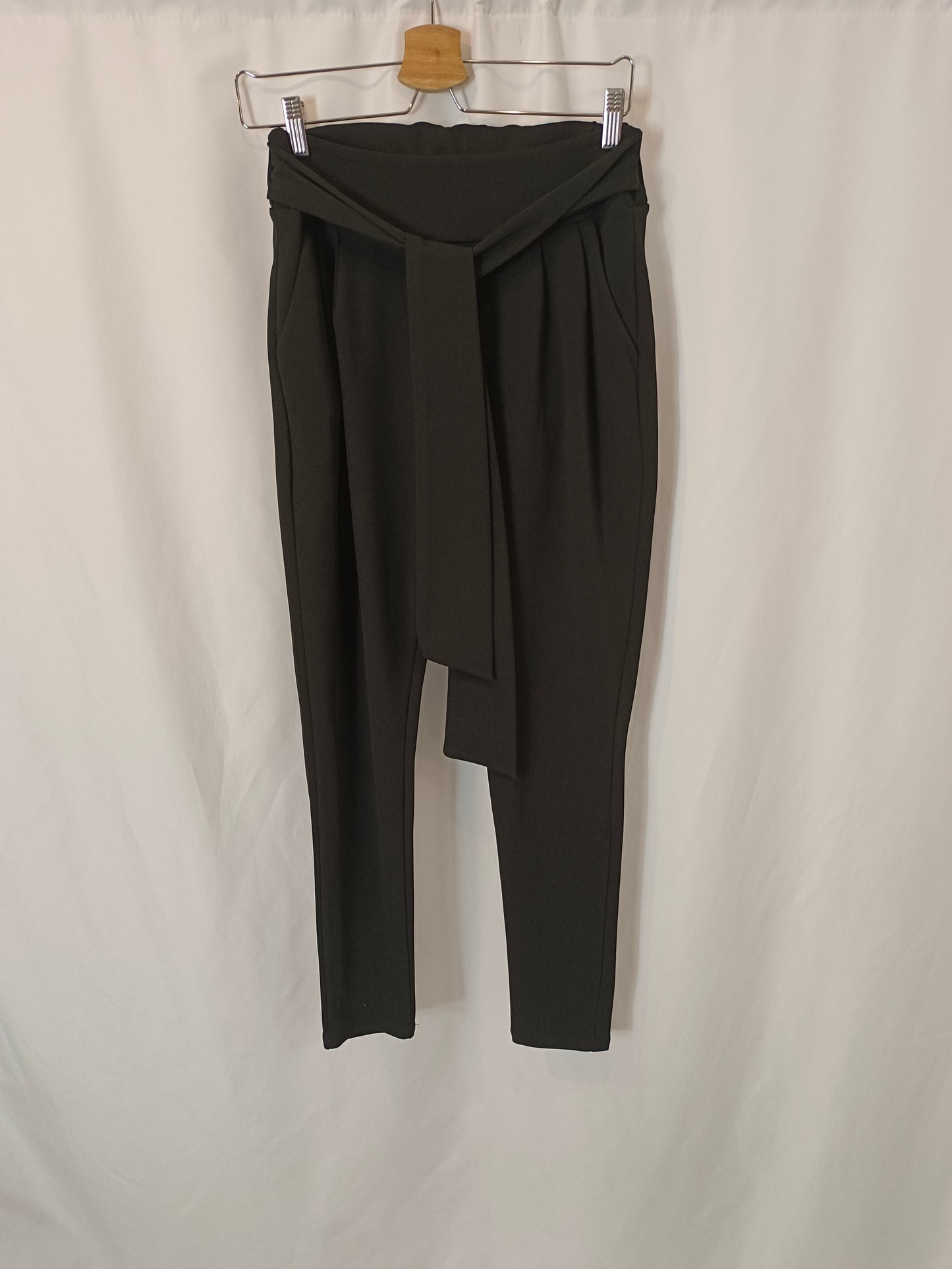 VALENTINA. Flowy black trousers Tm