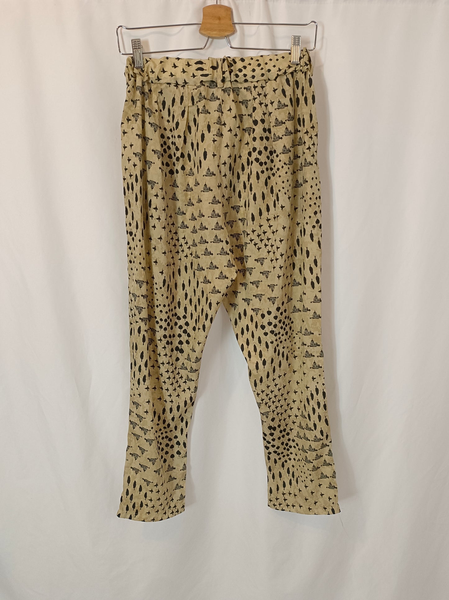 MUSA BY BOHO. Beige printed pants Ts/m