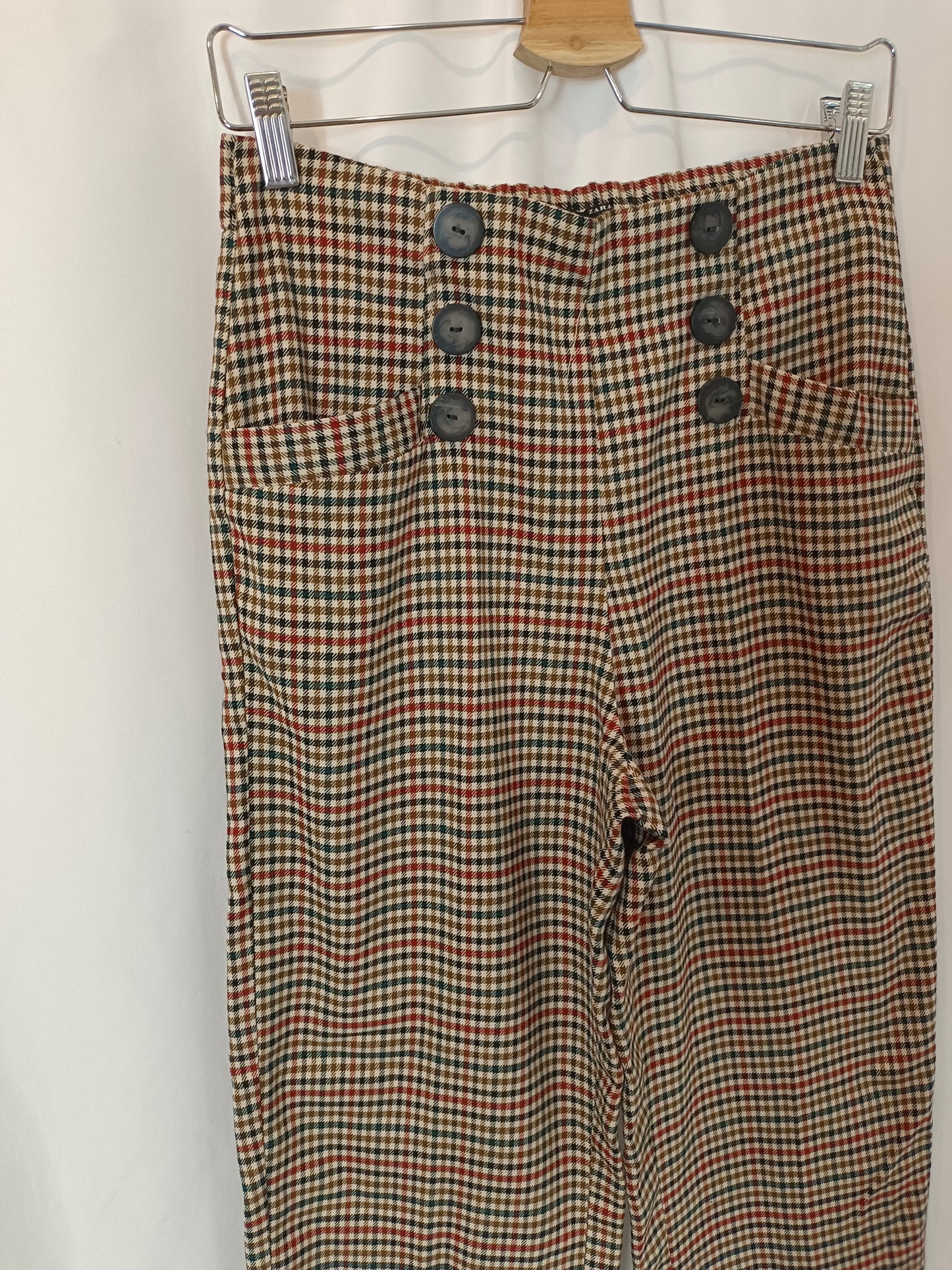 ZARA. Houndstooth Ts trousers