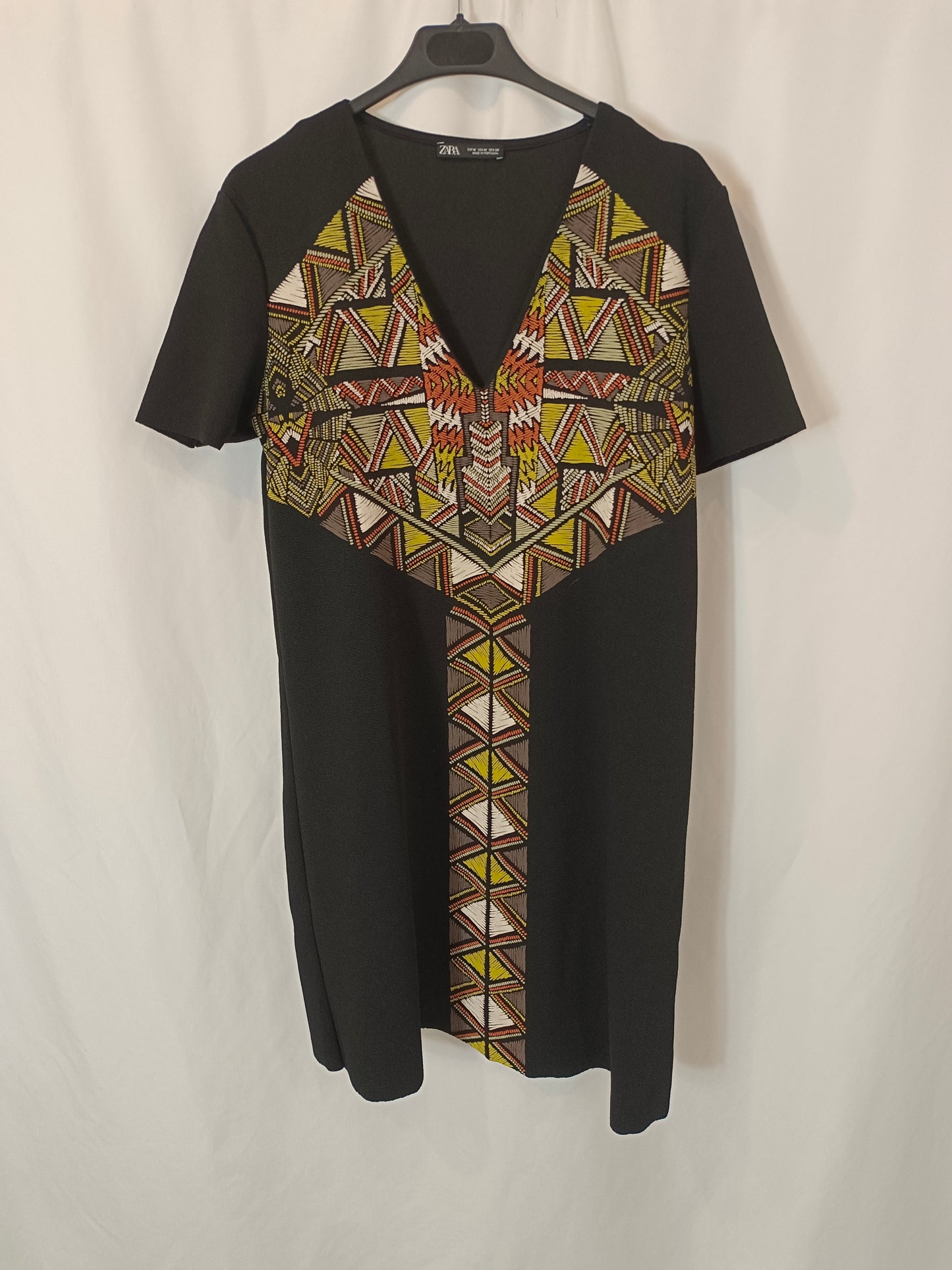 ZARA. Black printed dress Tm