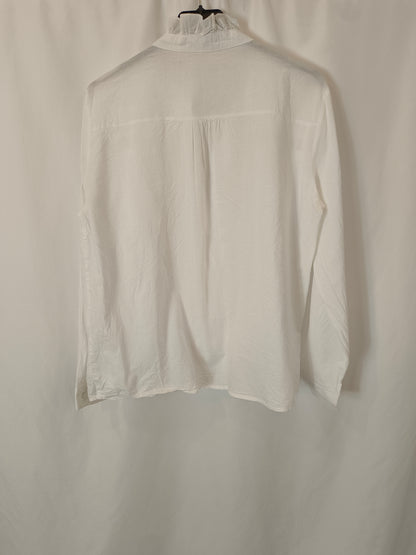 OTHERS. White lace blouse S.XL
