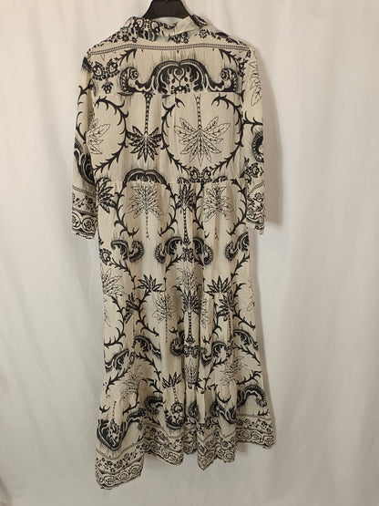 CARAMEL. Tu(m) printed button-down dress