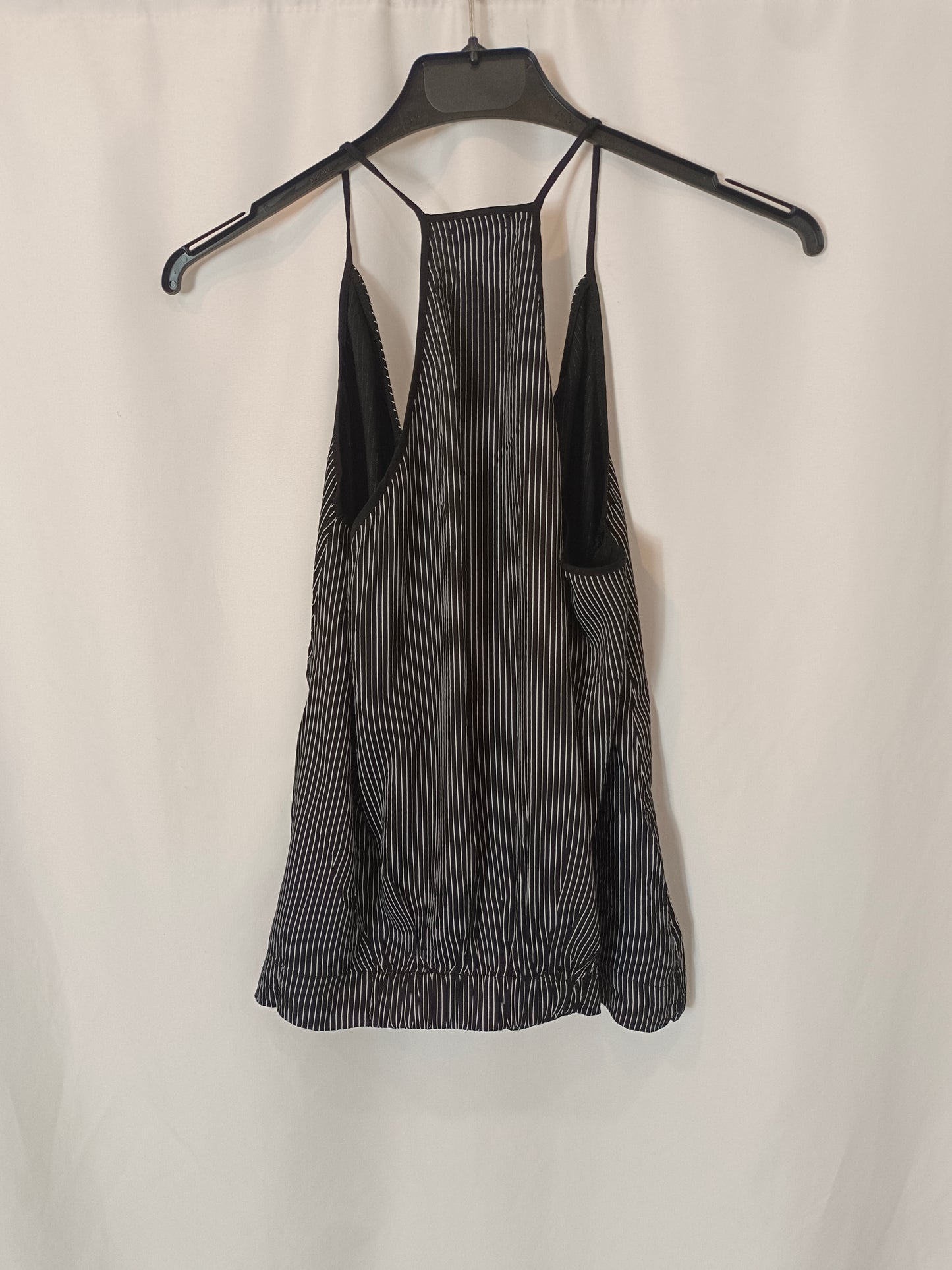 OYSHO. Black striped Ts top