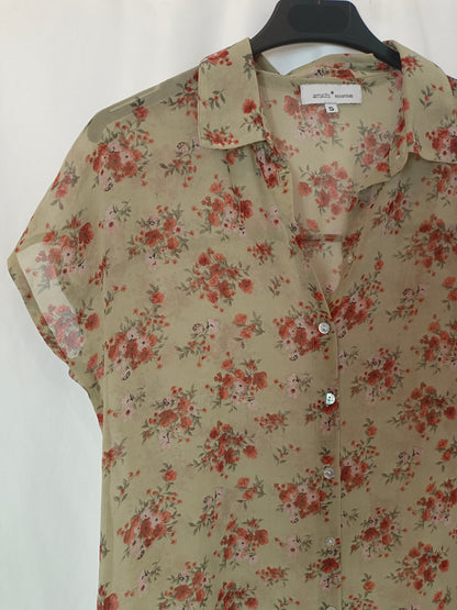 AMICHI. Green floral Ts blouse