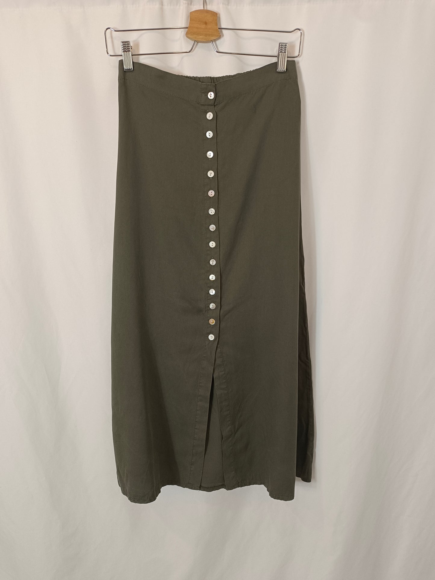 MULAYA. Tm buttoned midi green skirt