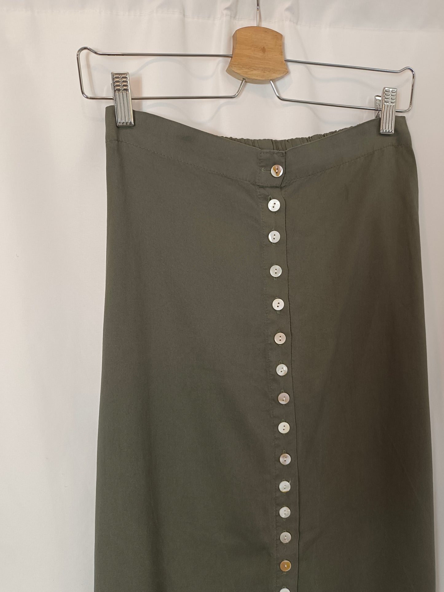 MULAYA. Tm buttoned midi green skirt