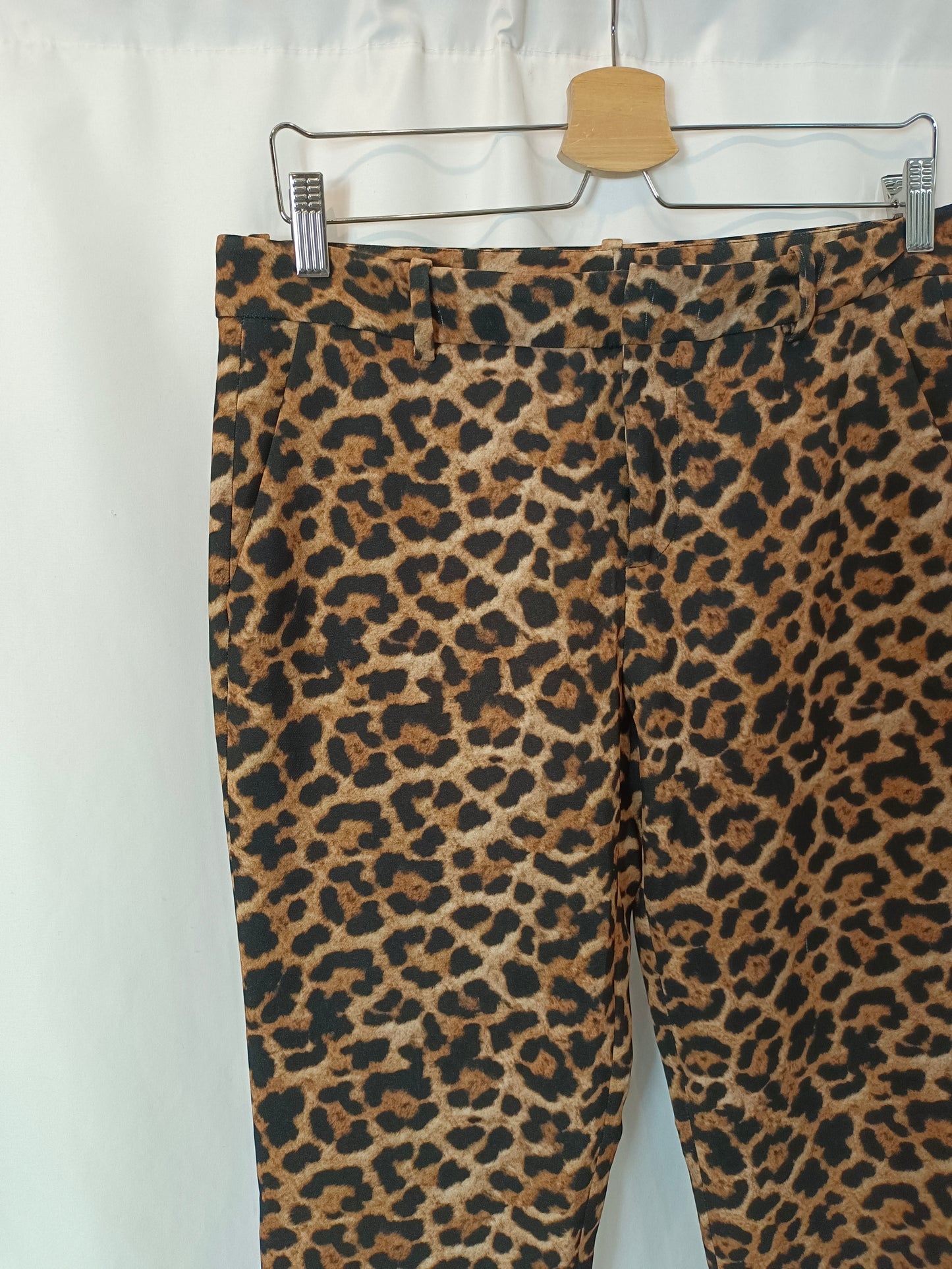 ZARA. Flowy animal print trousers, size 38