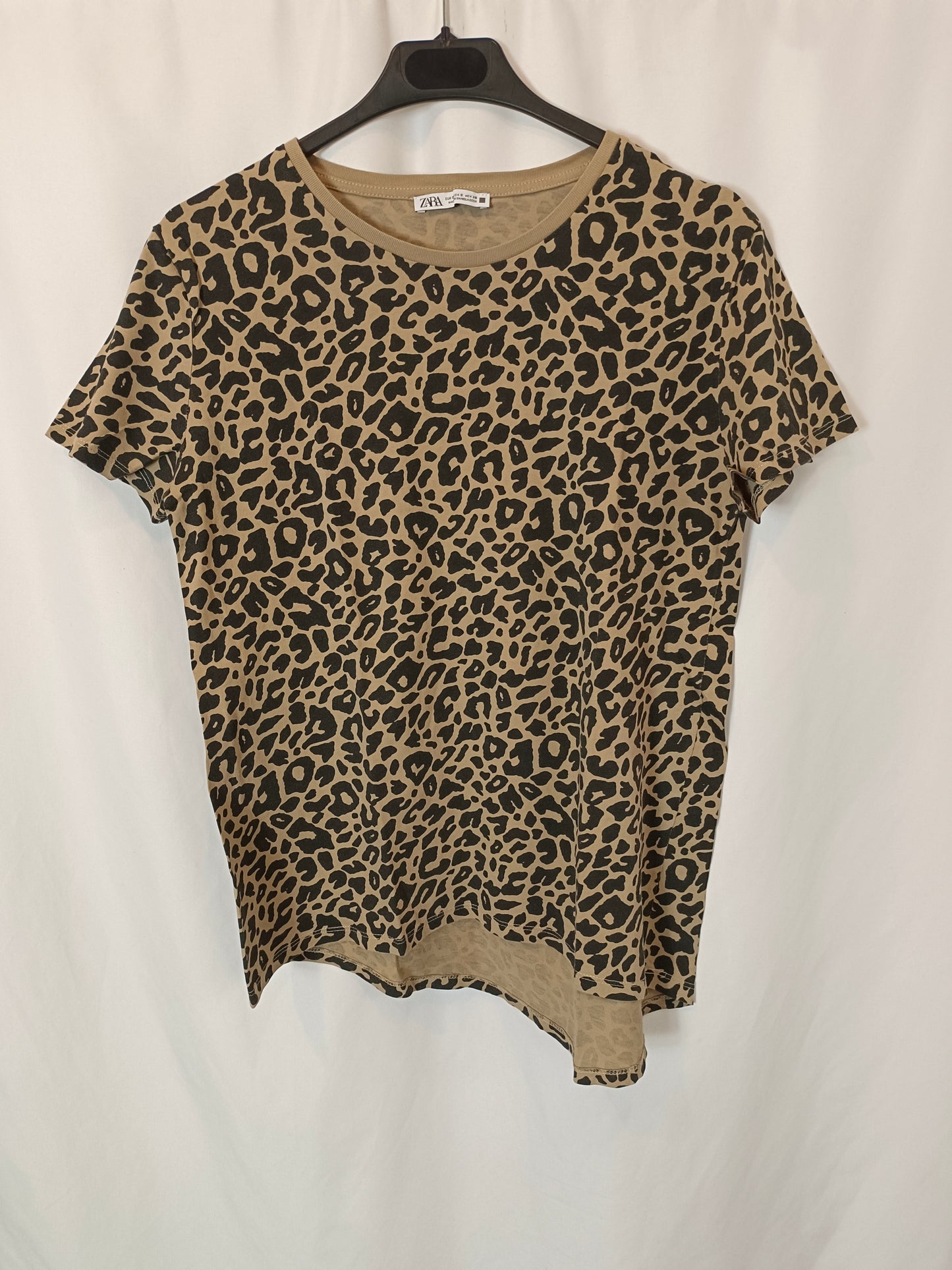 ZARA. camiseta animal print T.s