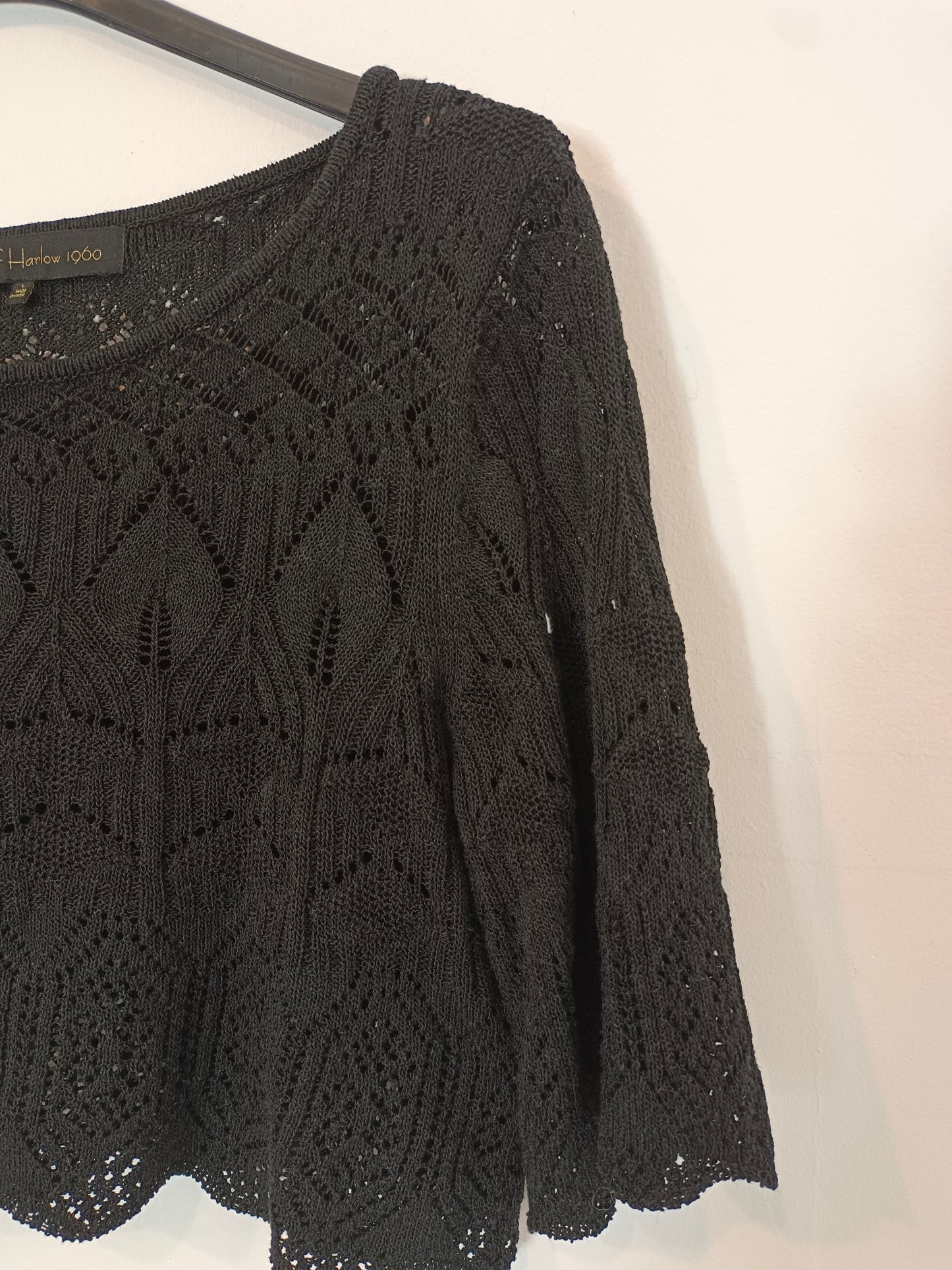 HOUSE OF HARLOW. Top negro croché punto T.s