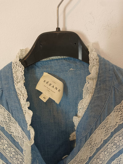 SEZANE. Blue blouse with lace detail, size 40